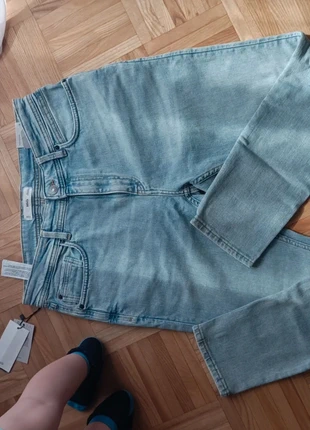 Nové pánske rifle, 40, marque: Mango, état: Neuf avec étiquette, taille: M, 15,00 €, 16,45 € Protection acheteurs incluse