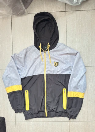 Veste footkorner, marque: Footkorner, état: Bon état, taille: S, 8,00 €, 9,10 € Protection acheteurs incluse