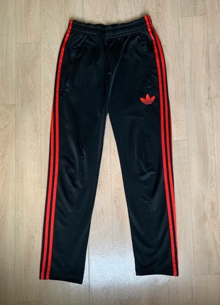 Jogging Adidas Originals noir/rouge, brand: adidas Originals, condition: Good, size: S, €40.00, €42.70 includes Buyer Protection