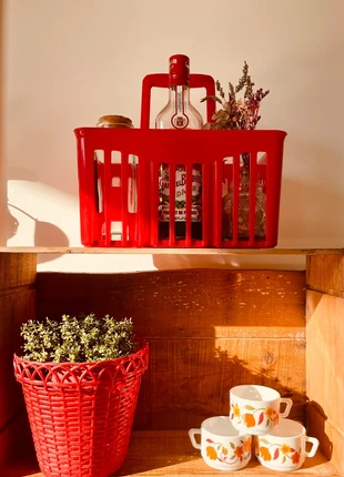 Porte bouteille en plastique vintage, marque: Vintage Boutique, état: Très bon état, 10,00 €, 11,20 € Protection acheteurs (Pro) incluse