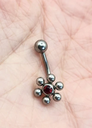 Red Bellybutton Piercing, condizioni: Ottime, €2.00, €2.80 include la Protezione acquisti Pro
