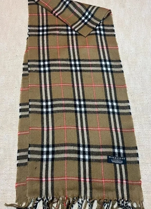 Écharpe burberry 100% laine beige à carreaux blanc rouge et noir, marque: Burberry, état: Très bon état, 40,00 €, 42,70 € Protection acheteurs incluse