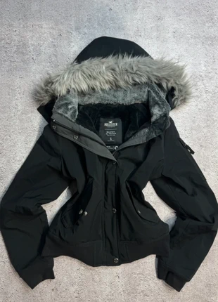 Black fur jacket hollister abercrombie japan style avantgarde fur y2k opium vintage, brand: Hollister, condition: Very good, size: 4 / S, $27.62, $29.70 includes Buyer Protection