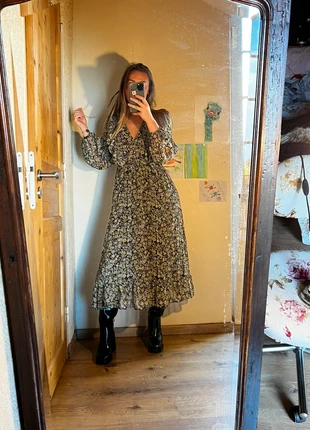 Robe longue fleurie, marque: ASOS, état: Très bon état, taille: S / 36 / 8, 15,00 €, 16,45 € Protection acheteurs incluse