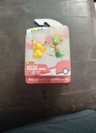 Figurines pokemon pikachu et Arcko, marca: Pokémon, estado: Nuevo sin etiquetas, tamaño: Talla única, 5,00 €, 5,95 € Protección al comprador incluida