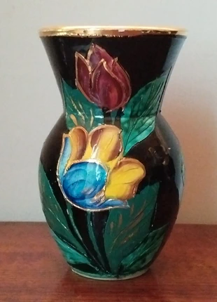 Vase décoré à la main - fond noir, fleurs colorées et dorures - pièce signée artisanale vintage, marke: sans marque, zustand: Gut, 15,00 €, 16,45 € inklusive Vinted-Käuferschutz