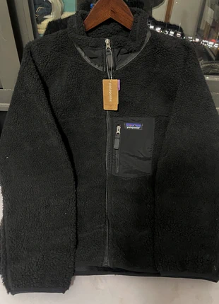 Polaire patagonia noir taille S neuf, marca: Patagonia, estado: Novo com etiquetas, tamanho: S / 36 / 8, €95.00, €100.45 inclui Proteção do Comprador
