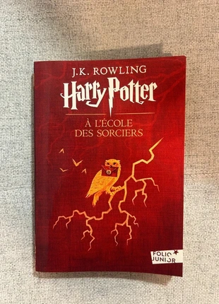 Livre - Harry Potter à l'école des sorciers - J. K. Rowling - Editions Folio Junior, condizioni: Ottime, €3.00, €3.85 include la Protezione acquisti