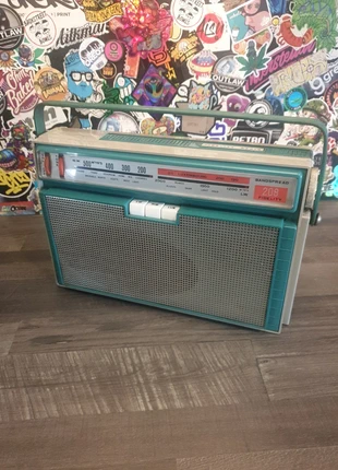 Vintage 1960s Fidelity Radio, brand: Fidelity, condition: Good, £50.00, £53.20 includes Buyer Protection