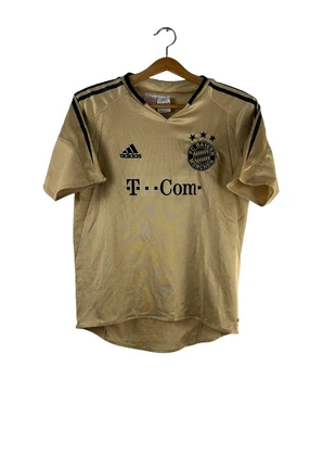 Maillot Bayern Munich, brand: adidas, condizioni: Ottime, taglia: XS, €15.00, €16.45 include la Protezione acquisti Pro