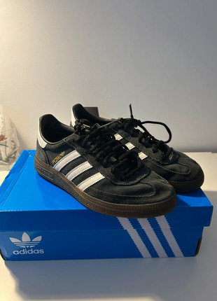 Handball Spezial c/ fatura, marque: adidas, état: Très bon état, taille: 38, 75,00 €, 79,45 € Protection acheteurs incluse