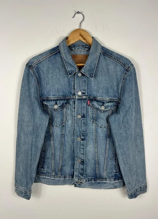 Veste en Jean Levi’s Droite Bleu - Premium !, brand: Levi's, condition: Very good, size: M, €39.00, €41.65 includes Buyer Protection Pro