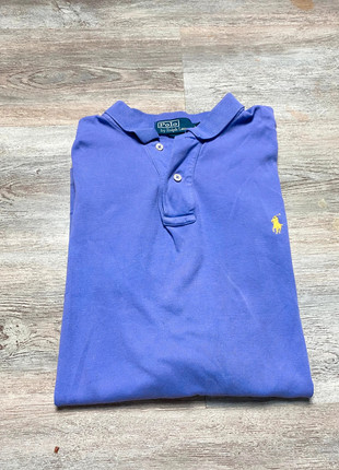 Polo manche courte Ralph Lauren couleur violet taille M en bon état, marque: Ralph Lauren, état: Bon état, taille: M, 10,00 €, 11,20 € Protection acheteurs incluse