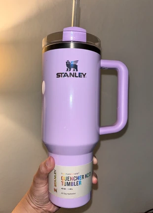 Stanley - sparkling purple 40 oz Original New, marque: Stanley, état: Neuf avec étiquette, 70,00 €, 74,20 € Protection acheteurs incluse