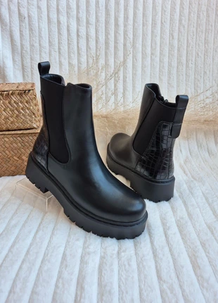 Bottines noir femme 38, brand: Boutique Parisienne, condizioni: Ottime, taglia: 38, €35.00, €37.45 include la Protezione acquisti