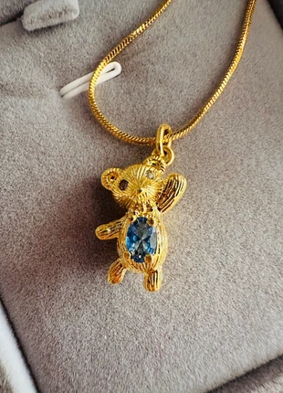 🧸 Collier ours plaqué or 18K & zirconium bleu – Pièce vintage, merk: Savoir Joaillerie, staat: Heel goed, € 22,50, € 24,33 inclusief Kopersbescherming Pro