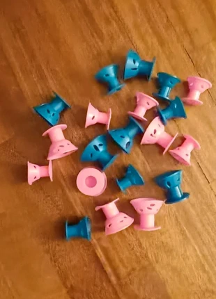 Bigodini in silicone, condizioni: Nuovo con cartellino, €7.00, €8.05 include la Protezione acquisti