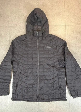 🧥 Veste The North Face – Taille L – Grise à capuche – Très bon état, merk: The North Face, staat: Heel goed, maat: L, € 50,00, € 53,20 inclusief Kopersbescherming