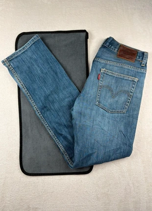 Jeans Lévis 511 straight vintage bleu - w32, merk: Levi's, staat: Heel goed, maat: W32 | FR 42, € 24,90, € 26,85 inclusief Kopersbescherming