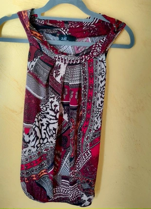 Top fantasia rosso borgogna, bianco, taglia unica, ottime condizioni, marque: Zuiki, état: Très bon état, taille: Taille unique, 2,50 €, 3,33 € Protection acheteurs incluse