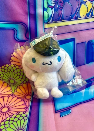 Porte clés Peluche / Plush Keychain - Cinnamoroll Cap - Sanrio Atari Kuji 8, marke: Sanrio, zustand: Sehr gut, größe: Einheitsgröße, 11,90 €, 13,20 € beinhaltet Vinted-Käuferschutz Pro