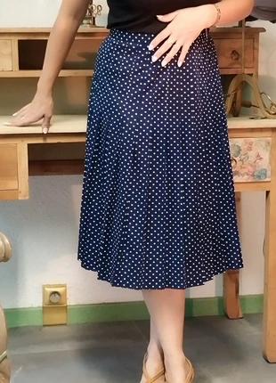 🇫🇷 Jupe plissée vintage à pois – Élégance rétro & mouvement fluide, brand: Vintage Dressing, condition: Very good, size: M / 38 / 10, €6.00, €7.00 includes Buyer Protection Pro