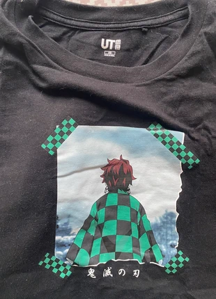 TEE shirt demon slayer, brand: Uniqlo, condition: Very good, size: XS, €5.00, €5.95 includes Buyer Protection