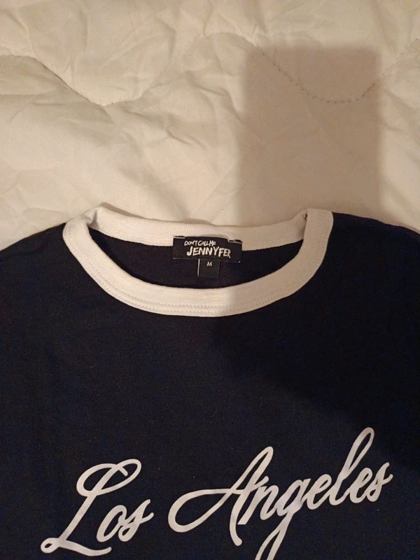 Thee shirt femme taille m - photo numéro 2