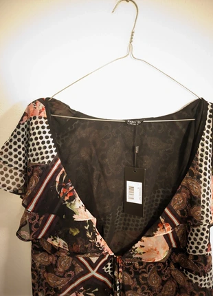 Printed Wrap Blouse Marciano Los Angeles Brand New with Tags, marca: Marciano, estado: Novo com etiquetas, tamanho: L / 40 / 12, €20.00, €21.70 inclui Proteção do Comprador