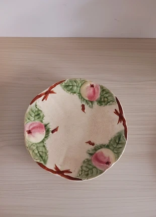 Assiette ancienne H. Boulenger barbotine 19ème, marque: boulenger, état: Très bon état, 12,00 €, 13,30 € Protection acheteurs incluse