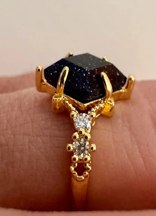 💫 Bague dorée style royal et mystérieux 👑, staat: Nieuw zonder prijskaartje, maat: Aanpasbaar, € 12,50, € 13,83 inclusief Kopersbescherming