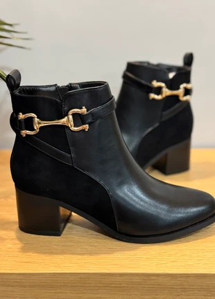 Bottines femme bi-matière noir talon 37, brand: C'M Paris, condition: Very good, size: 37, €18.00, €19.60 includes Buyer Protection Pro