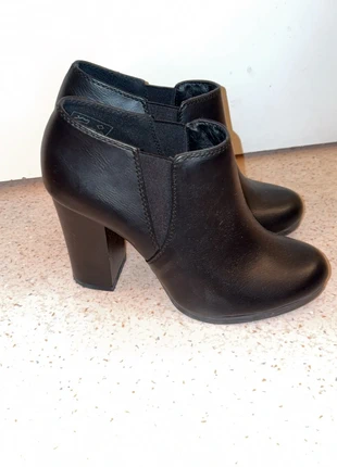 Bottines femme, brand: Femme, condition: Very good, size: 38, €3.00, €3.85 includes Buyer Protection