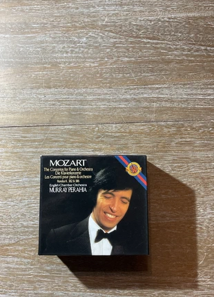 Mozart – The Concertos for Piano & Orchestra, Rondos (Volume 2), estado: Muy bueno, 30,00 €, 32,20 € Protección al comprador incluida