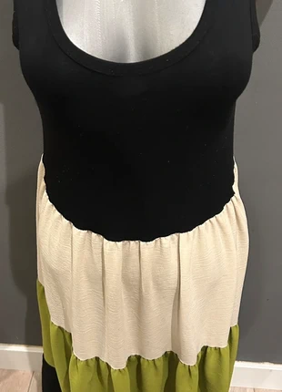 ⭐ Vestido Maxi color, condizioni: Ottime, taglia: L / IT 44 / EU 40, €10.00, €11.20 include la Protezione acquisti