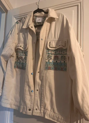 Veste en jean à franges, brand: JS Millenium, condition: Very good, size: L / 40 / 12, €30.00, €32.20 includes Buyer Protection