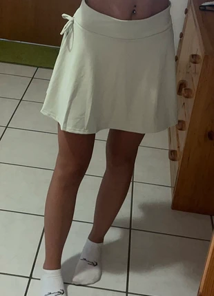 Sportrock, marke: Shein, zustand: Neu, größe: S / 36 / 8, 3,00 €, 3,85 € inklusive Vinted-Käuferschutz