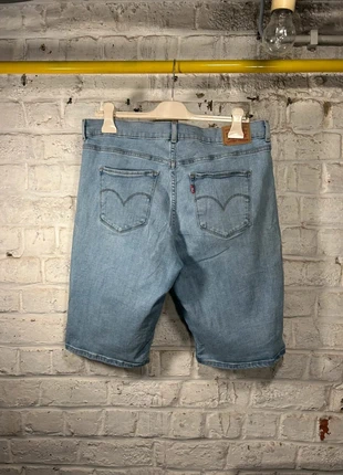 Bermuda Jeans - Levi's - W32 - Bleu clair Denim, merk: Levi's, staat: Goed, maat: Overige, € 8,10, € 9,21 inclusief Kopersbescherming