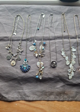 Pretty Silvertone Necklaces, brand: mixed, condition: Good, £2.50, £3.33 includes Buyer Protection