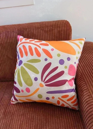 Housse de coussin moderne fleurie multicolore 45x45 cm, marke: Maison, zustand: Neu, größe: 45 x 45 cm, 10,00 €, 11,20 € inklusive Vinted-Käuferschutz