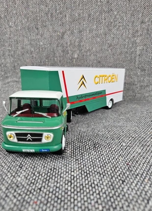 Camion miniature Citroën T55 Heuliez + remorque | Altaya n°6 1/43 | Semi-remorques d’exception, merk: Altaya, staat: Heel goed, maat: Universeel, € 26,00, € 28,00 inclusief Kopersbescherming