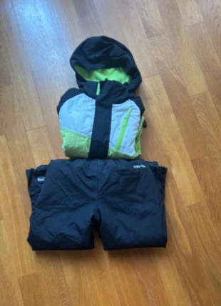 Ensemble de ski enfant Trespass – pantalon + veste imperméable, brand: Trespass, condition: Very good, size: 3 years / 98 cm, €15.00, €16.45 includes Buyer Protection