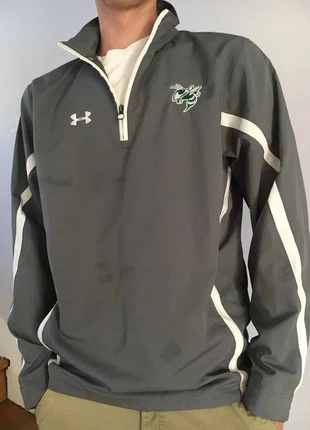 Veste Under Armour, marque: Under Armour, état: Très bon état, taille: M, 26,00 €, 28,00 € Protection acheteurs incluse