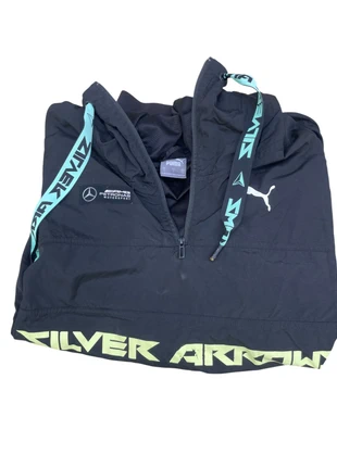 Veste PUMA x Mercedes AMG Petronas Motorsport Silver Arrow – F1 – Taille S, marca: Puma, estado: Muy bueno, tamaño: S, 8,00 €, 9,10 € Protección al comprador incluida