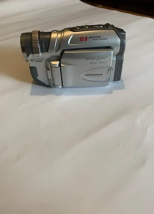 Camera numérique DVC5012 easy pix, marke: Easy, zustand: Sehr gut, 60,00 €, 63,70 € inklusive Vinted-Käuferschutz