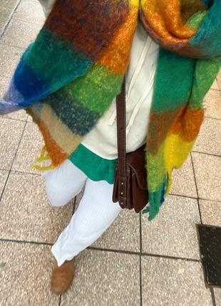 Grosse Écharpe carreaux multicolore, marque: pas de marque, état: Très bon état, 10,00 €, 11,20 € Protection acheteurs incluse