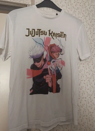 Jujutsu Kaisen Shirt, merk: Jujutsu Kaisen, staat: Heel goed, maat: S / 36 / 8, € 5,00, € 5,95 inclusief Kopersbescherming