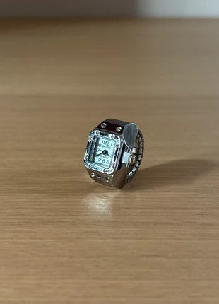 Bague argentée Y2K grunge streetwear unisexe acier inoxydable, marca: CHROME, estado: Novo com etiquetas, tamanho: Ajustável, €11.90, €13.20 inclui Proteção do Comprador