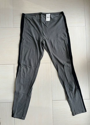 👉 Grey & Black Cotton Leggings – Terranova – Size M, marca: Terranova, estado: Novo sem etiquetas, tamanho: M / 38 / 10, €3.00, €3.85 inclui Proteção do Comprador