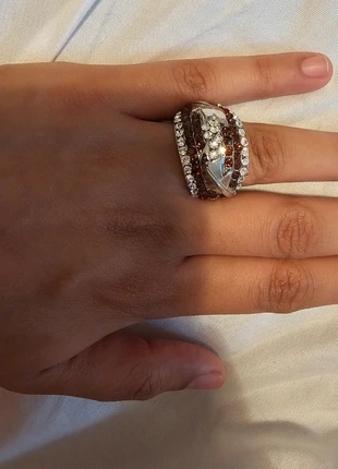 Ring- plum, brand: Rings, condition: Very good, size: Adjustable, £1.00, £1.75 includes Buyer Protection
